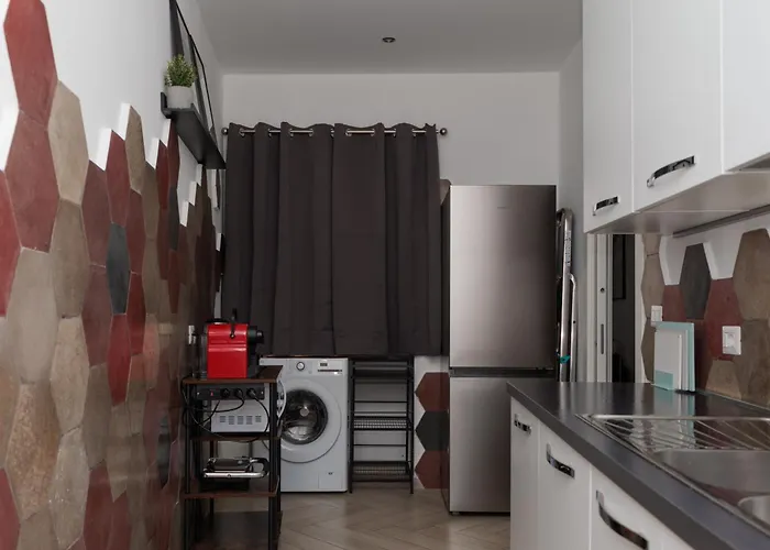 Sagittarius Vatican Apartment *